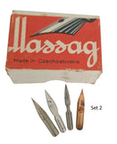 Massag Schachtel mit 4 alten Schreibfedern - Vintage